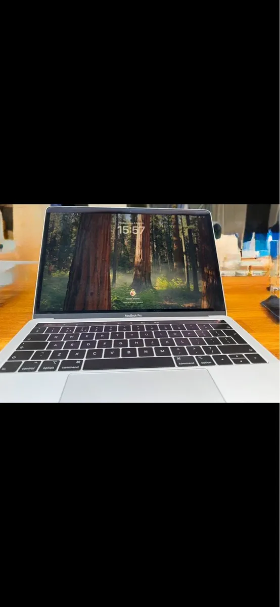 Apple MacBook Pro 13” - Image 3
