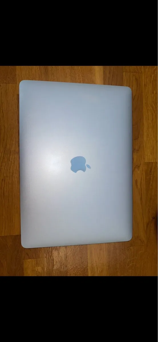 Apple MacBook Pro 13” - Image 4