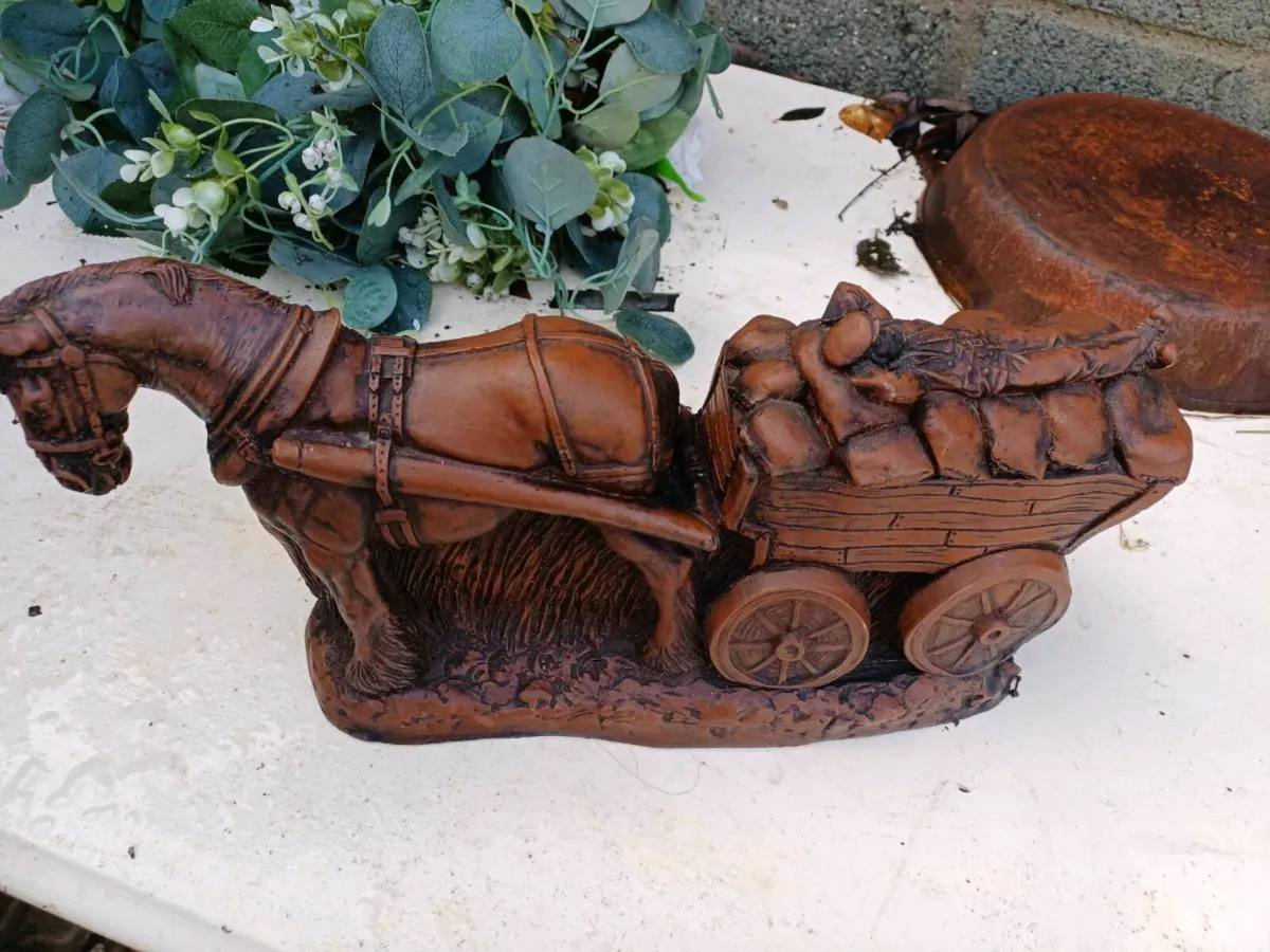 Vintage Horse & Cart Sculpture - Image 3