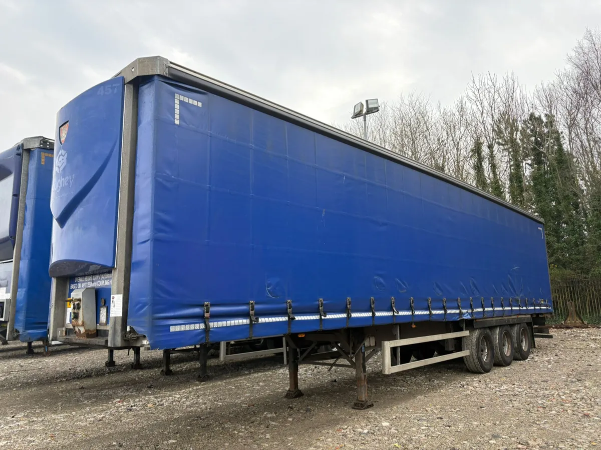 2015 Tiger Curtainside - Image 1