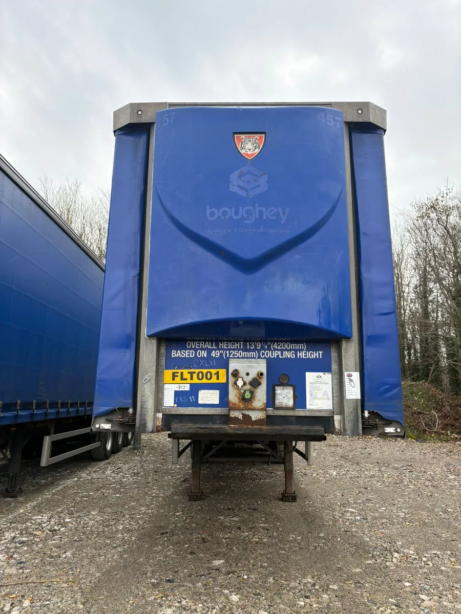 2015 Tiger Curtainside - Image 2