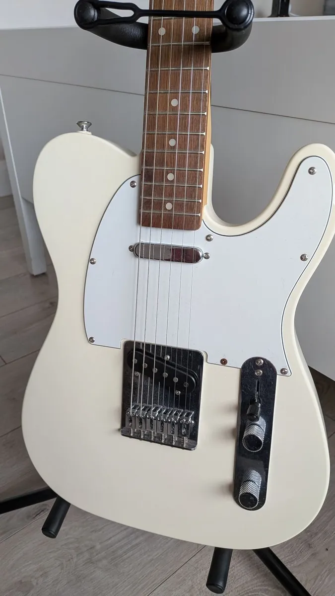 Fender Squier Affinity Telecaster – Olympic White - Image 1