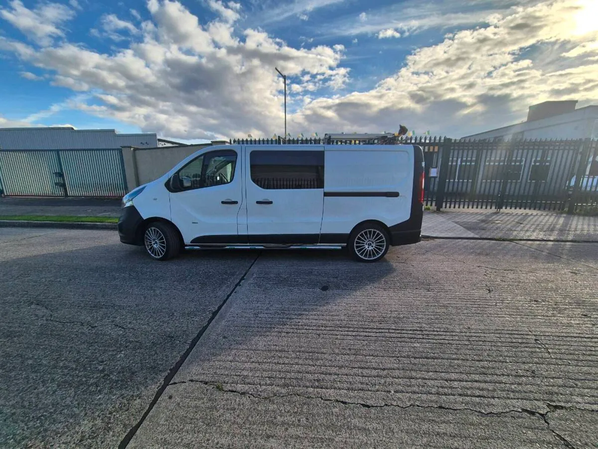 2015 opel vivaro camper - Image 1