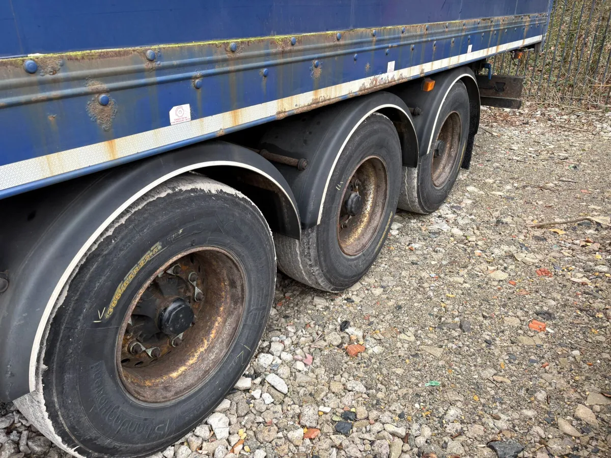 2015 SDC Box - Image 4