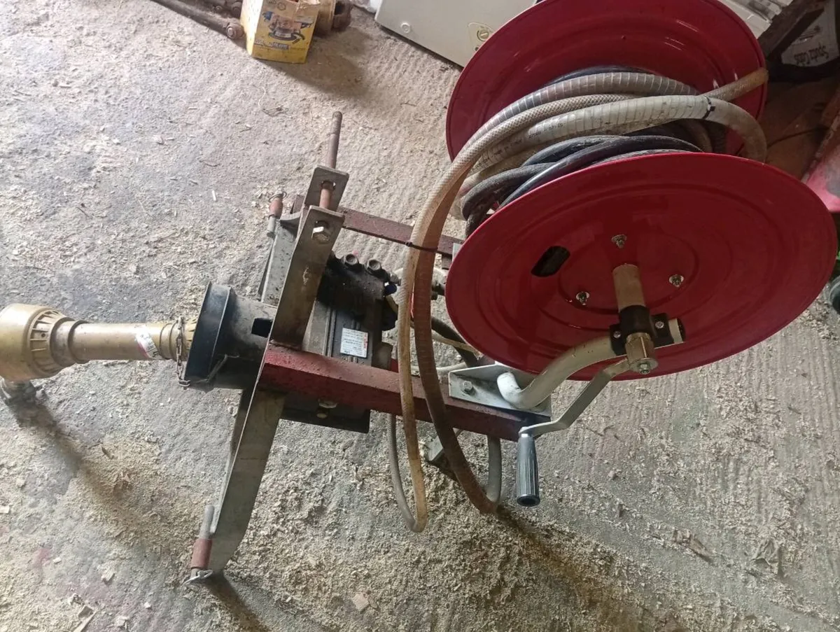 Power washer - Image 1