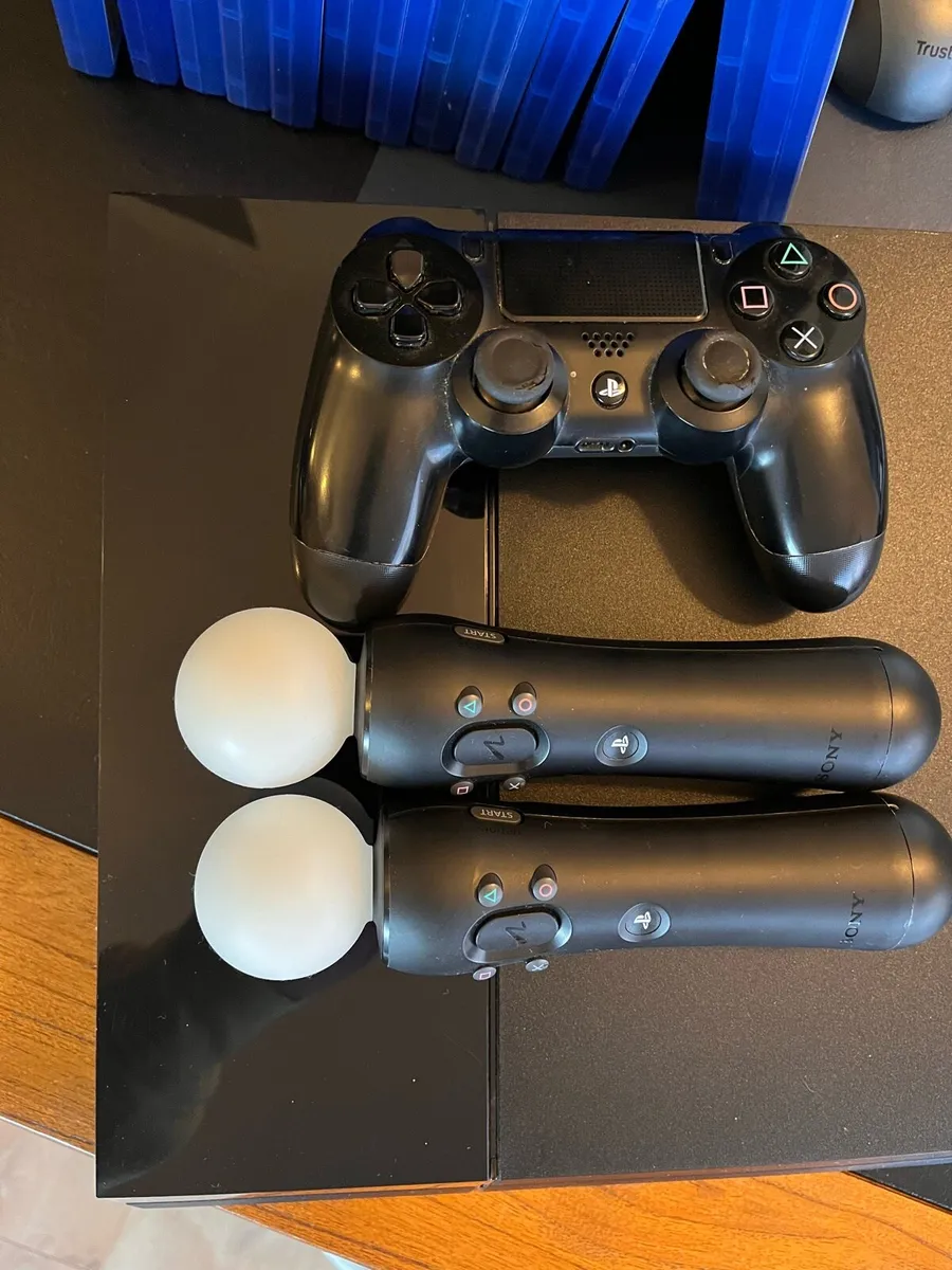 PlayStation 4 plus games and consoles - Image 1