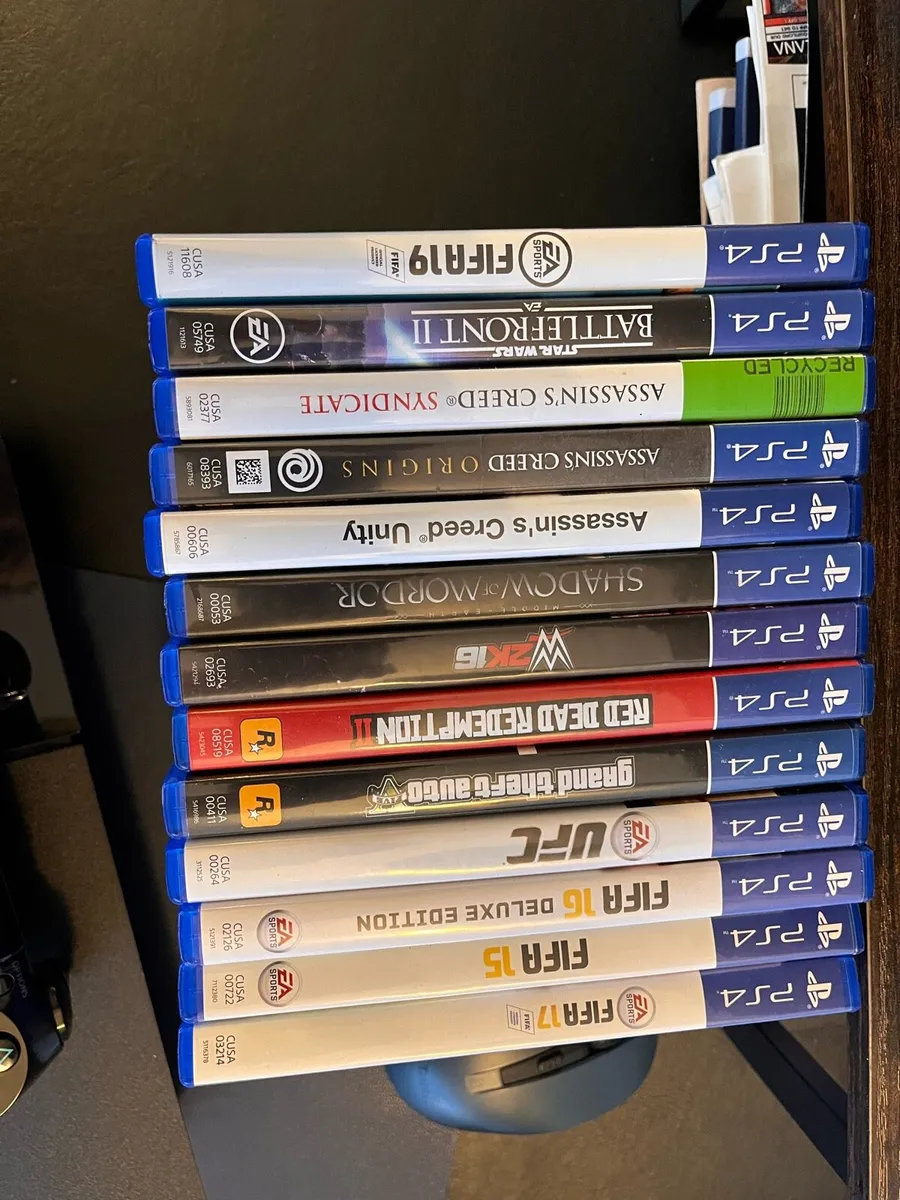 PlayStation 4 plus games and consoles - Image 2