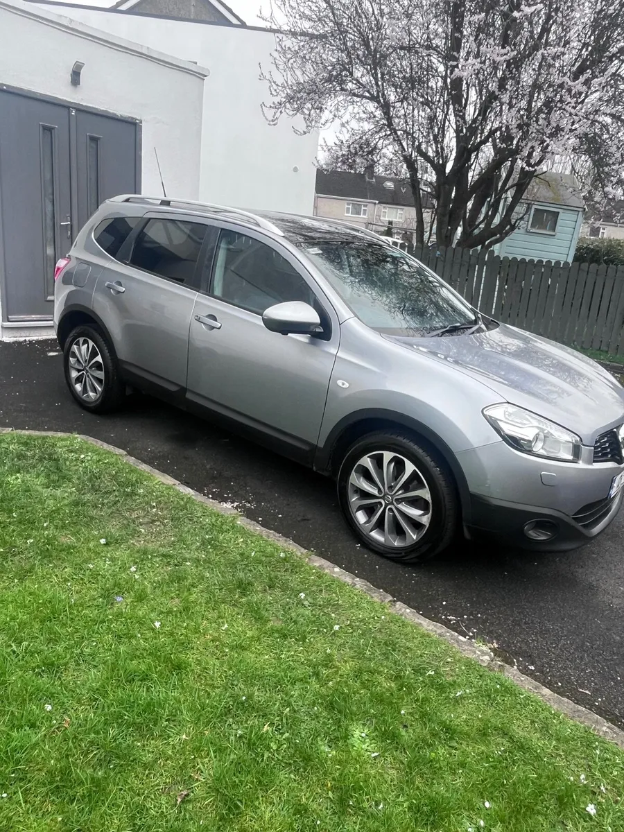 Nissan Qashqai+2 2012 - Image 1