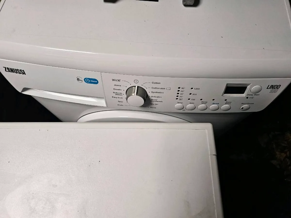Zanussi 8kg Washing machine - Image 1