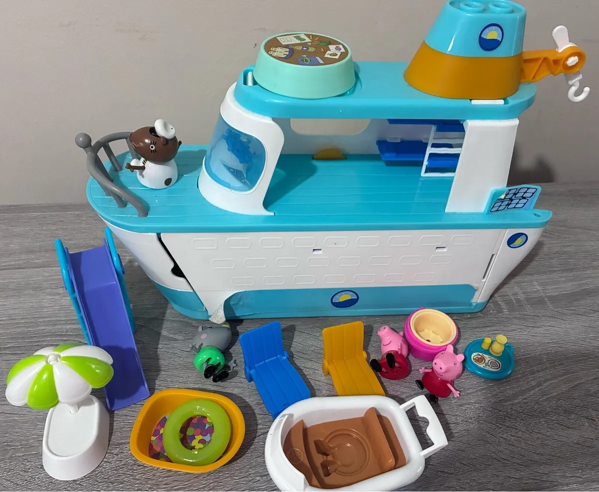 Peppa pig cruise ship - Image 1