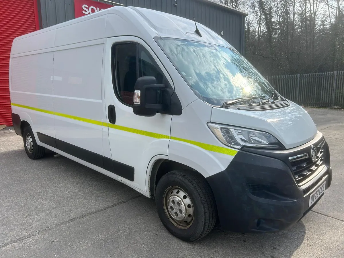 2022 vauxhall movano 2.2cdti
Lwb medium roof - Image 3