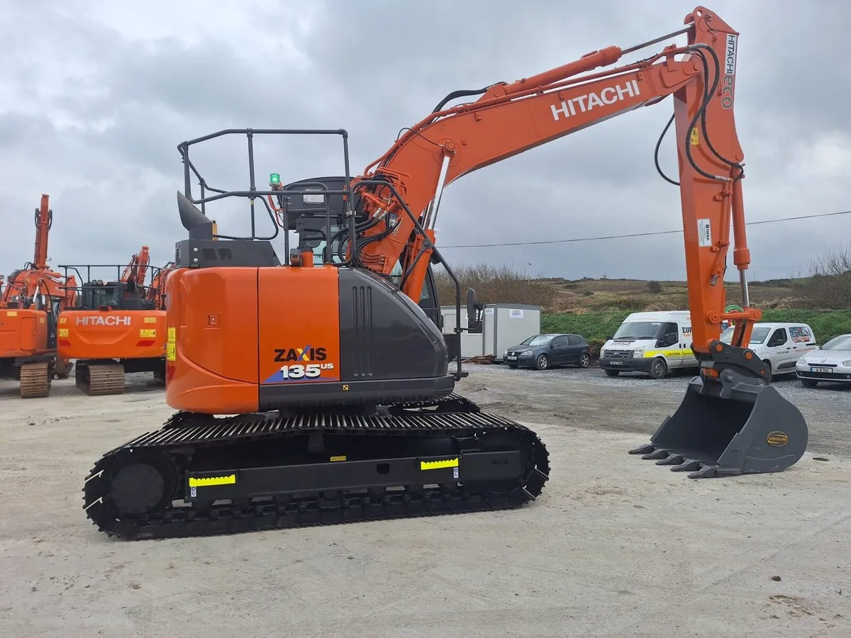 ✅2021 Hitachi ZX135USLC-6💯 - Image 2
