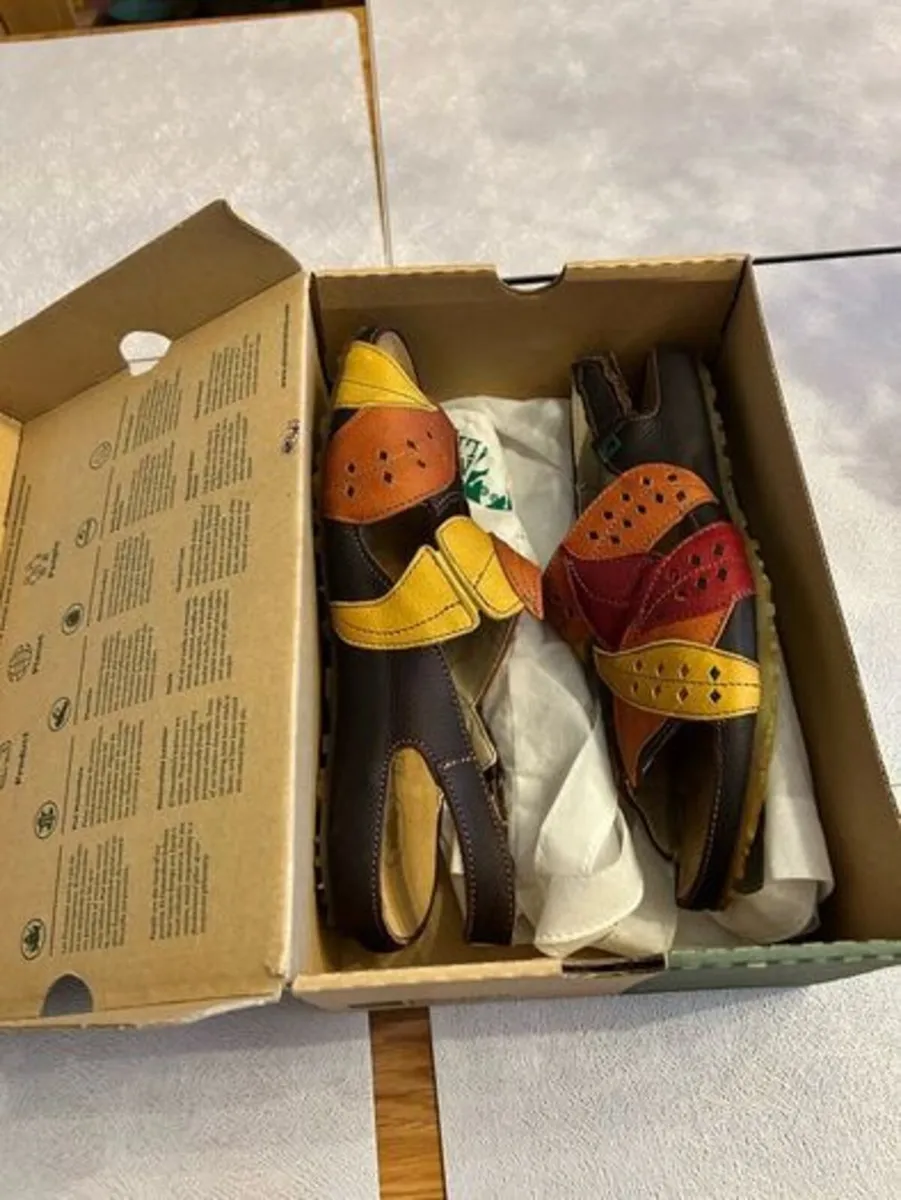 El Naturalista womens leather Sandals 8UK 41EU NEW - Image 1