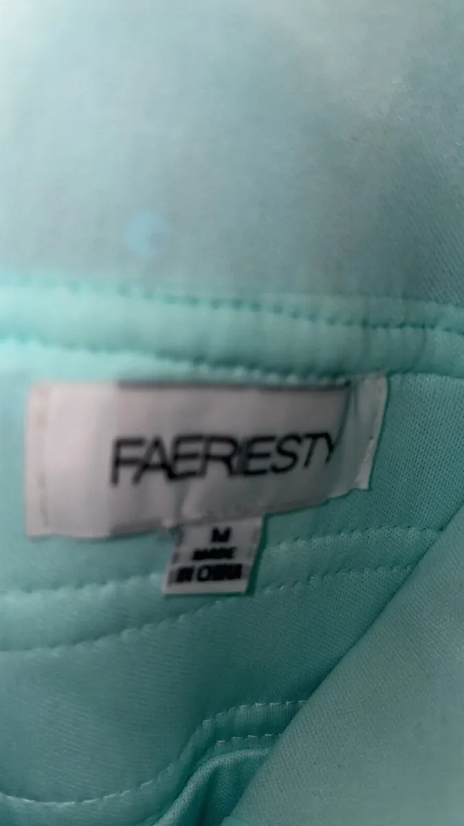 Debs dress - Image 3