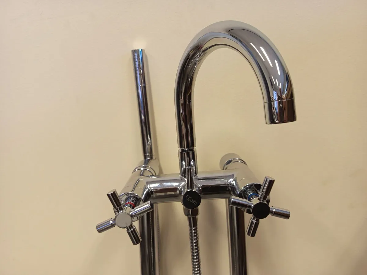 Free Standing Bath / Shower Mixer - Image 2