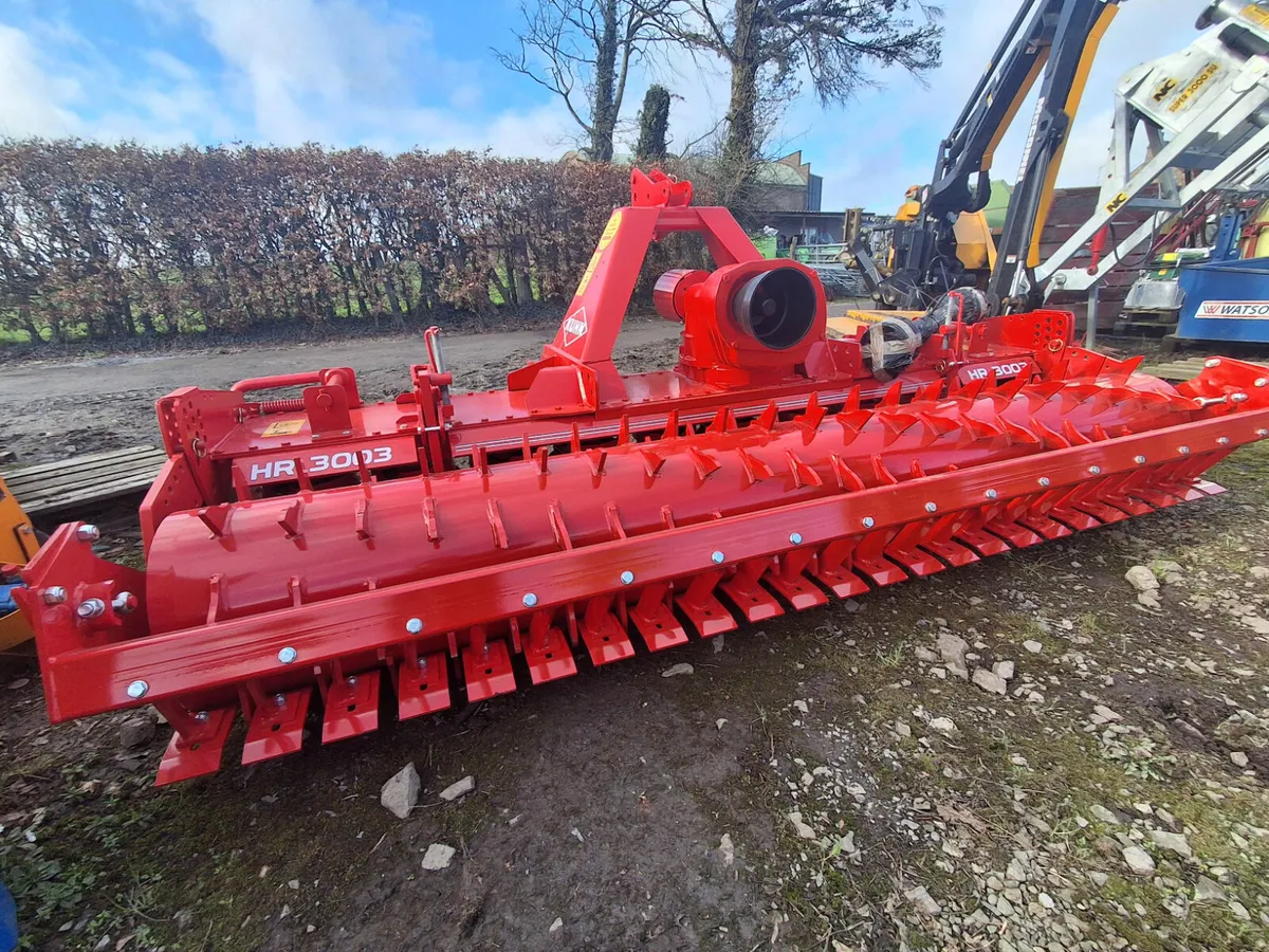 KUHN 3003 POWERHARROW - Image 1