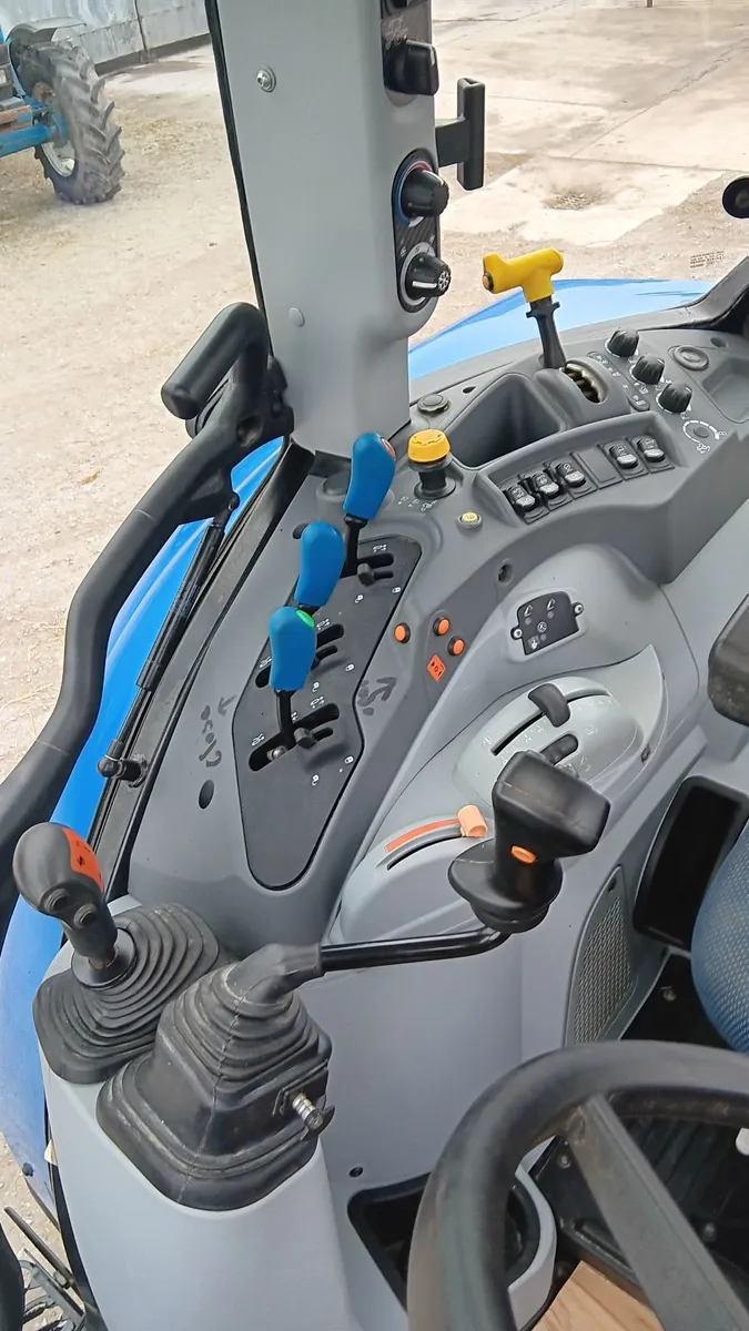 Newholland T5.120 - Image 2