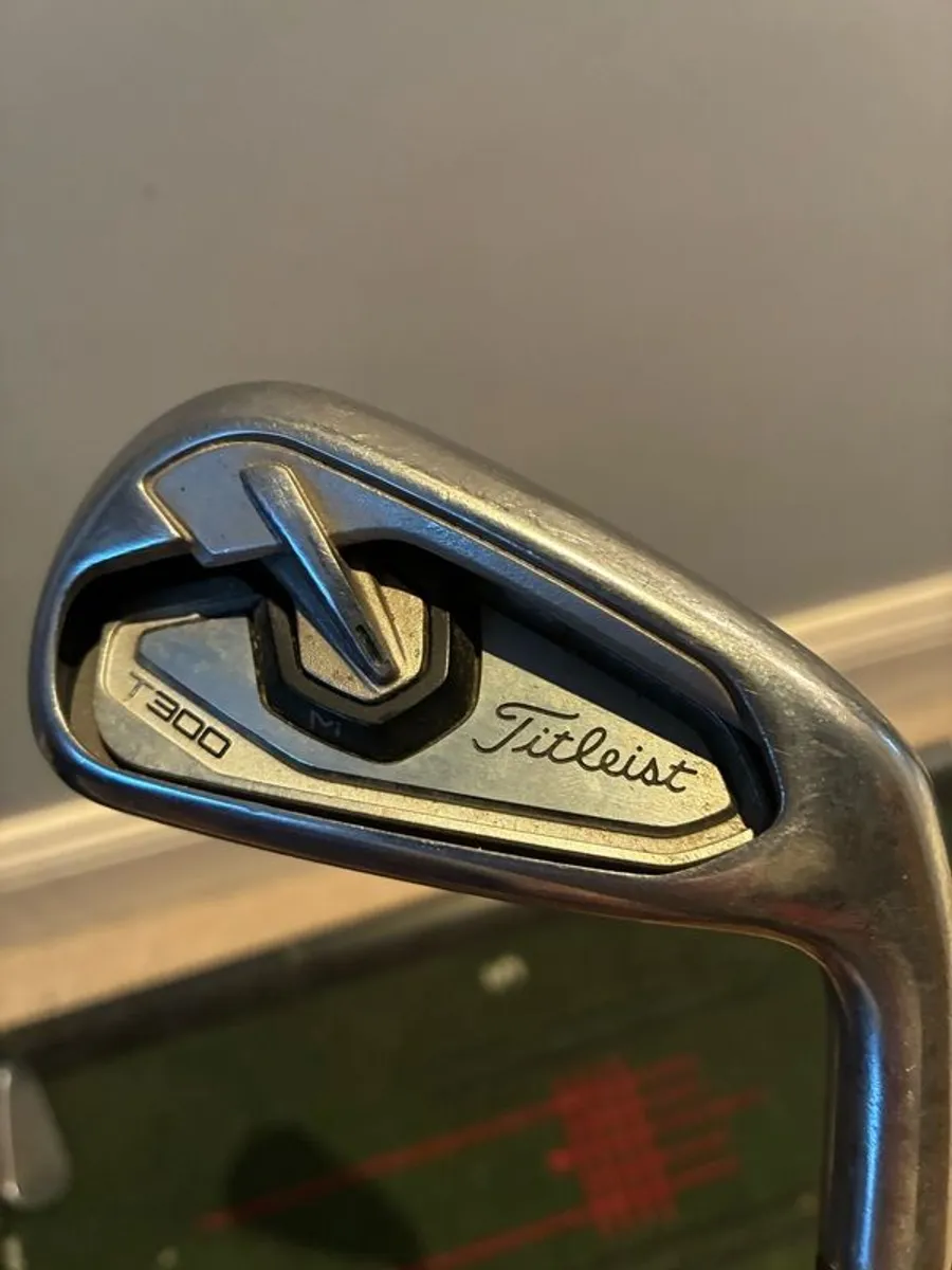 Titleist T300 Irons; 5 to GW; AMT Black Stiff; New Mid Size Grips - Image 4