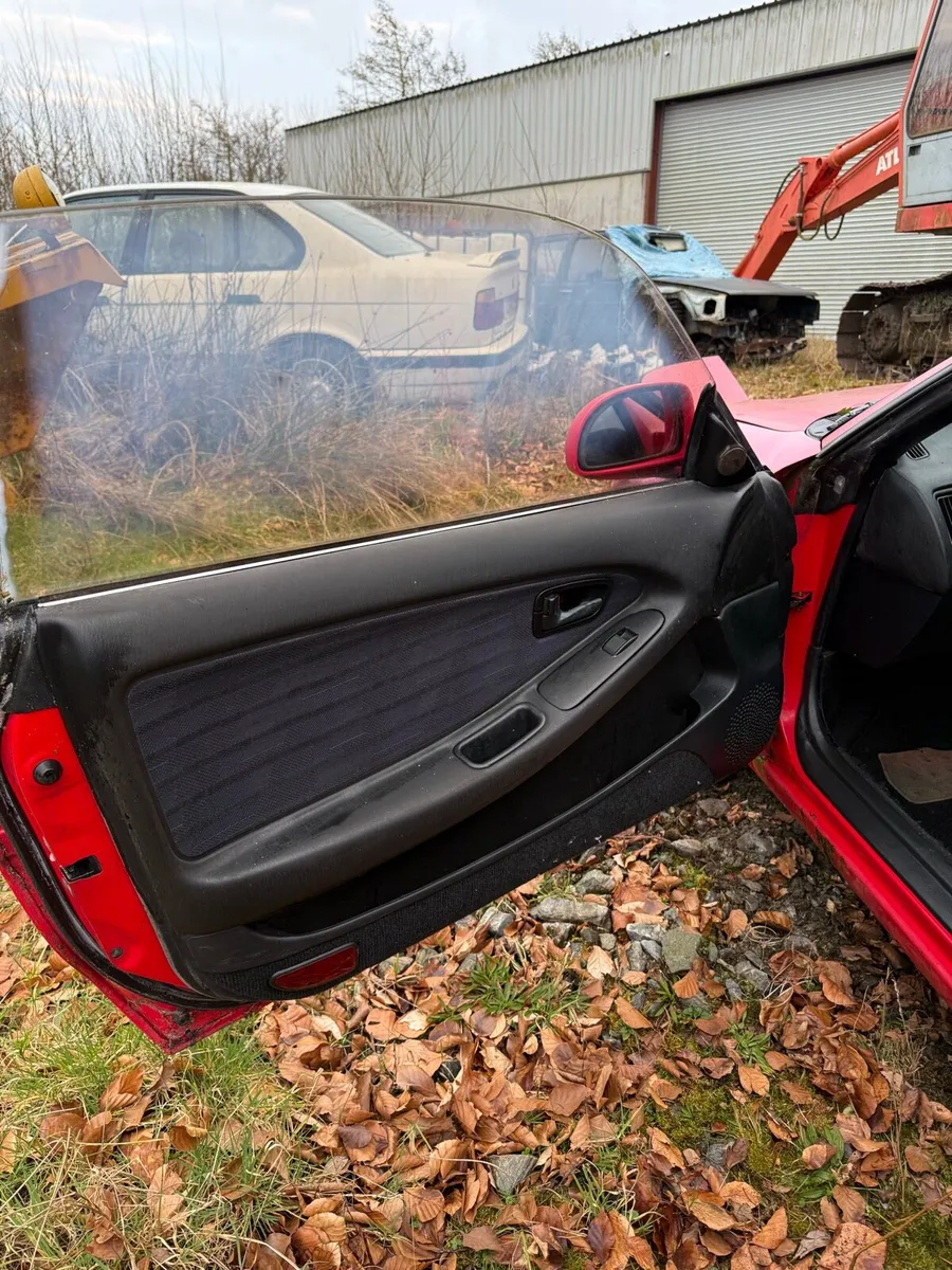 Toyota MR2 - Image 4