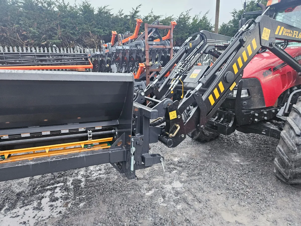 Rhino Bale Unroller - Image 3