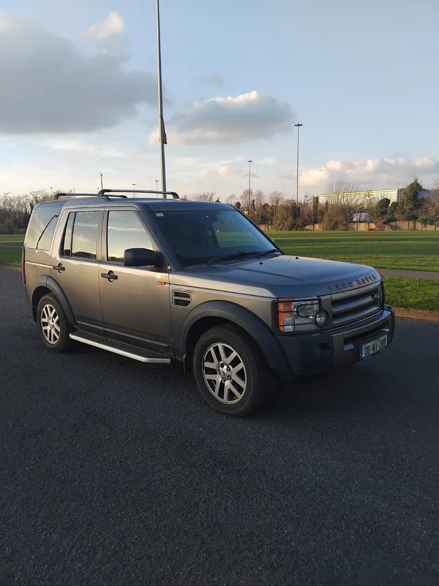 2008 Discovery 3 - Image 2