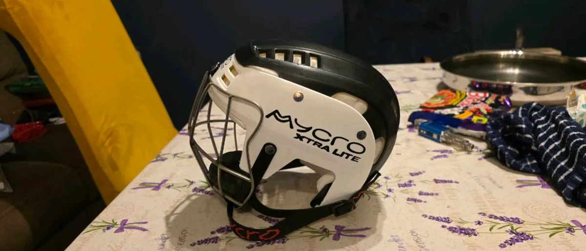 Mycro xtra lite helmet - Image 4