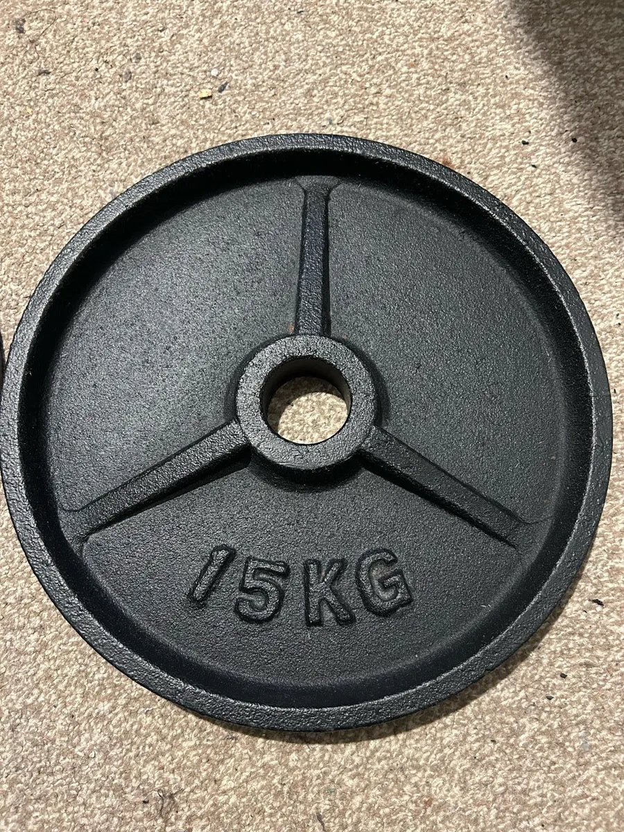 20kg 7ft Barbell & 2x 20kg 2x 15kg weights - Image 4