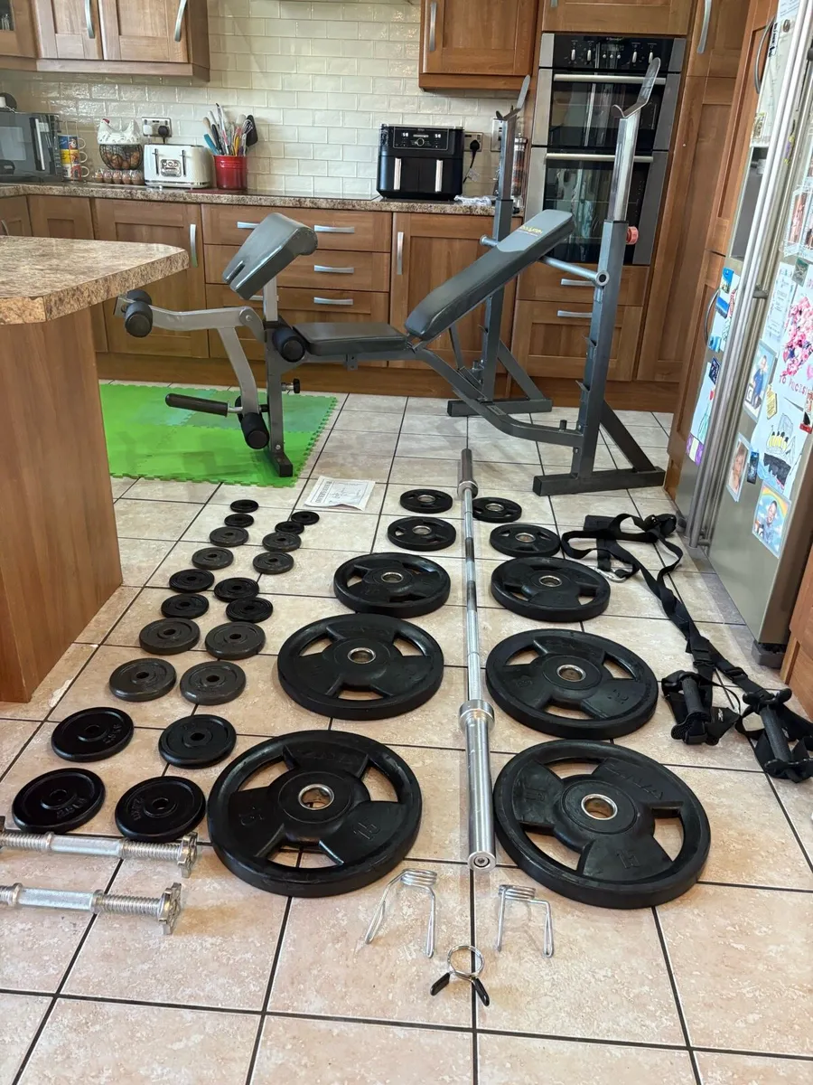 HEAVY OLYMPIC WEIGHT BENCH, BARS, WEIGHTS, LEG +++ - Image 1