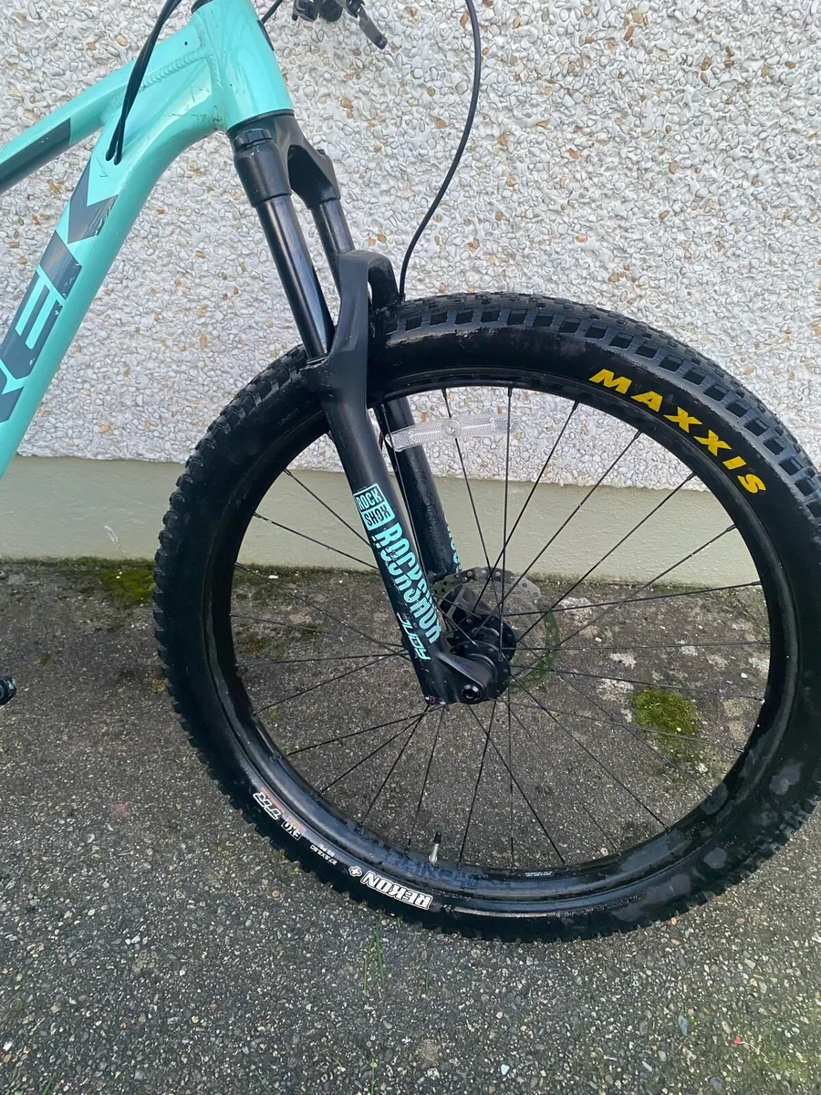 Bicycle trek roscoe 7 - Image 4