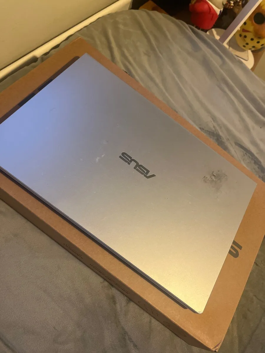 Asus Laptop 256gb 8gb ram - Image 3