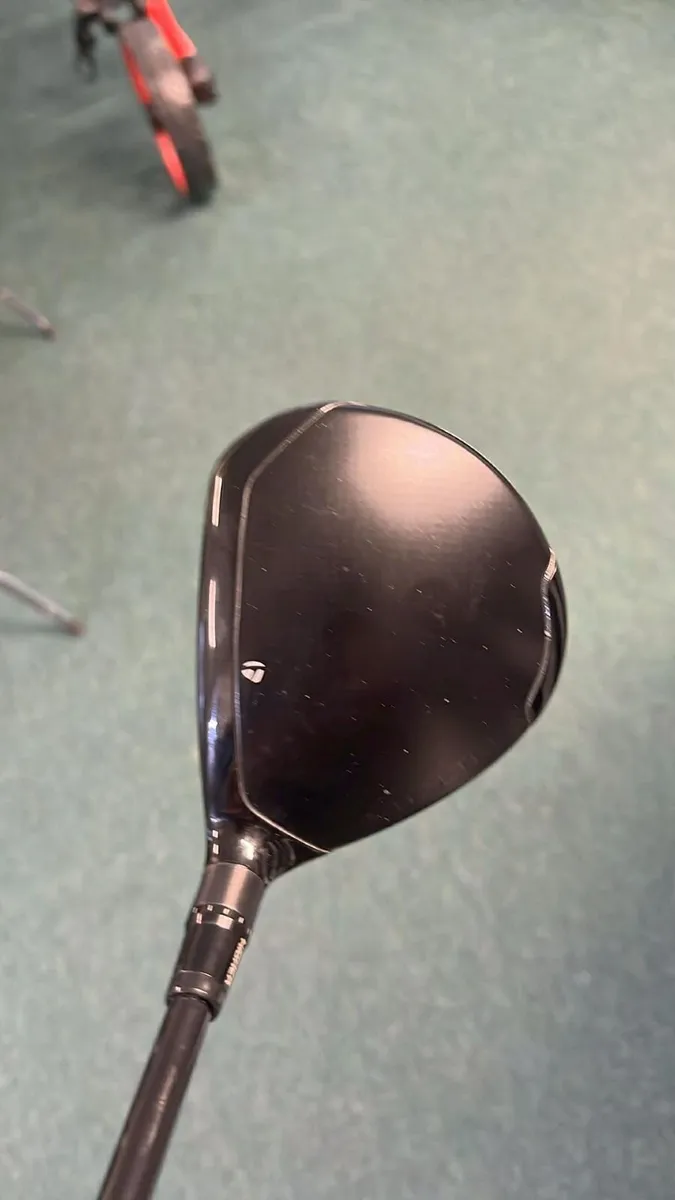 Taylormade Stealth Plus+ 3 wood Hzardus Stiff €125 - Image 2