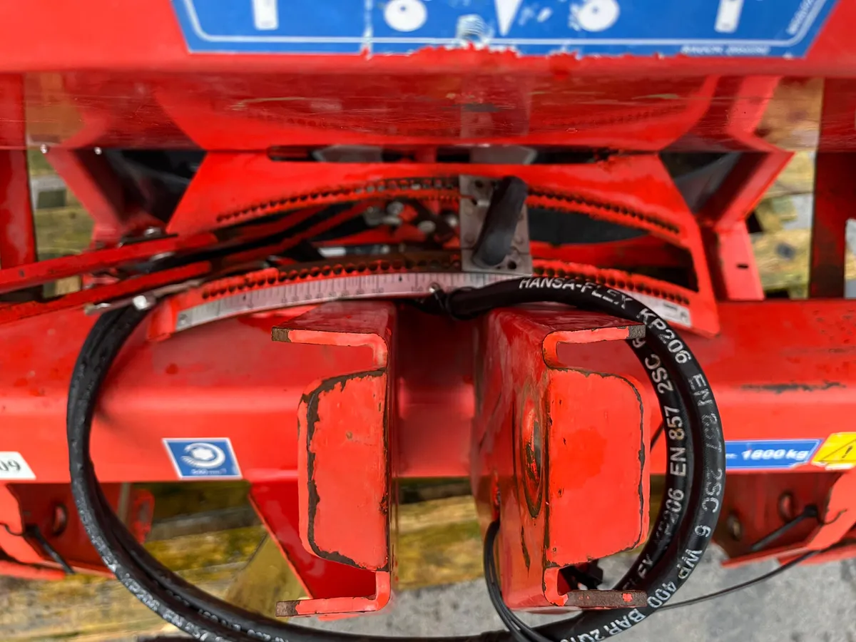 Rauch MDS 17.1 Spreader - Image 4