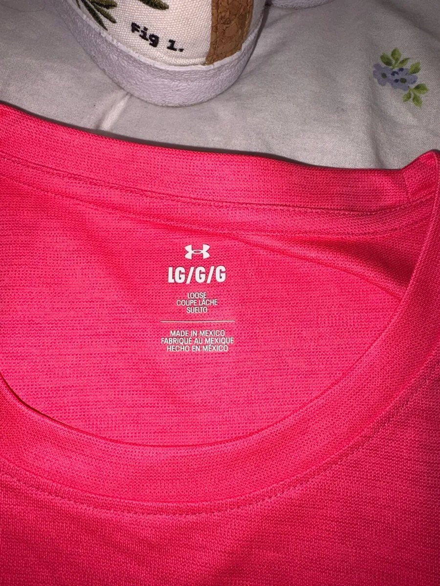 Women’s under armor top - Image 2