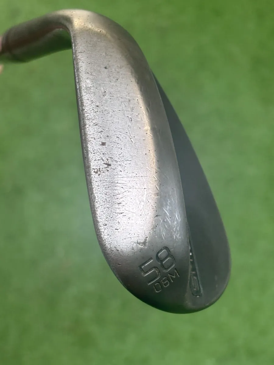 Titleist Vokey SM10 RH Wedge (58° 08M) – €120 - Image 3
