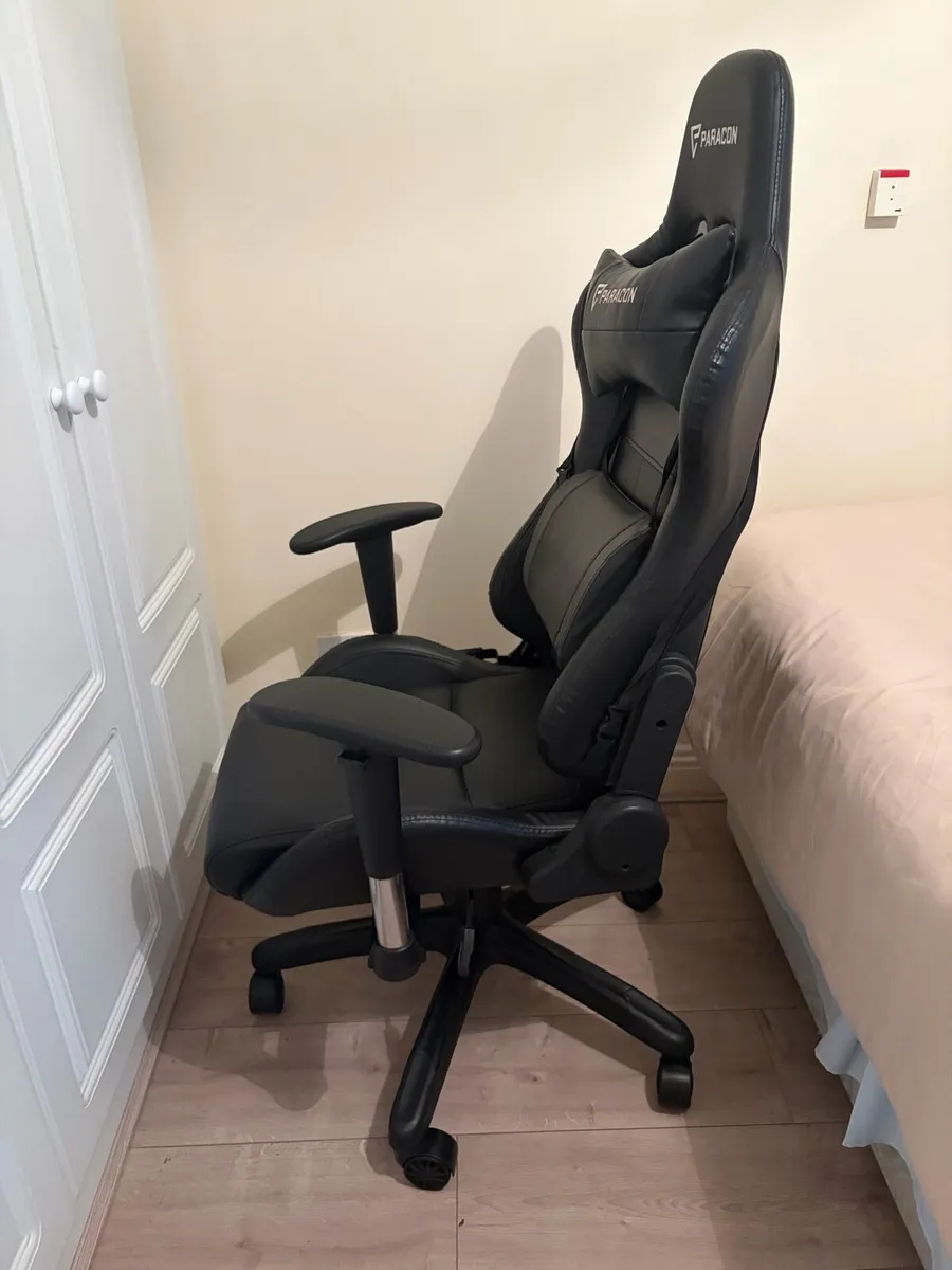 Gaming chair - Image 4