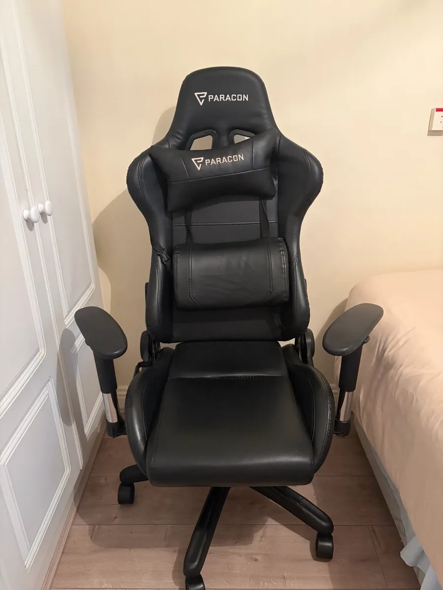 Gaming chair - Image 1