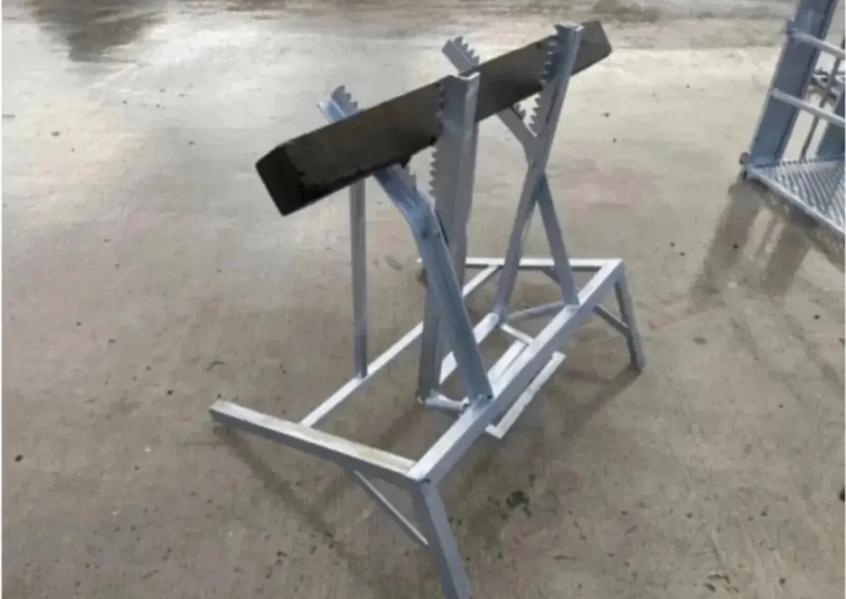 *LOG HOLDER * - Image 4