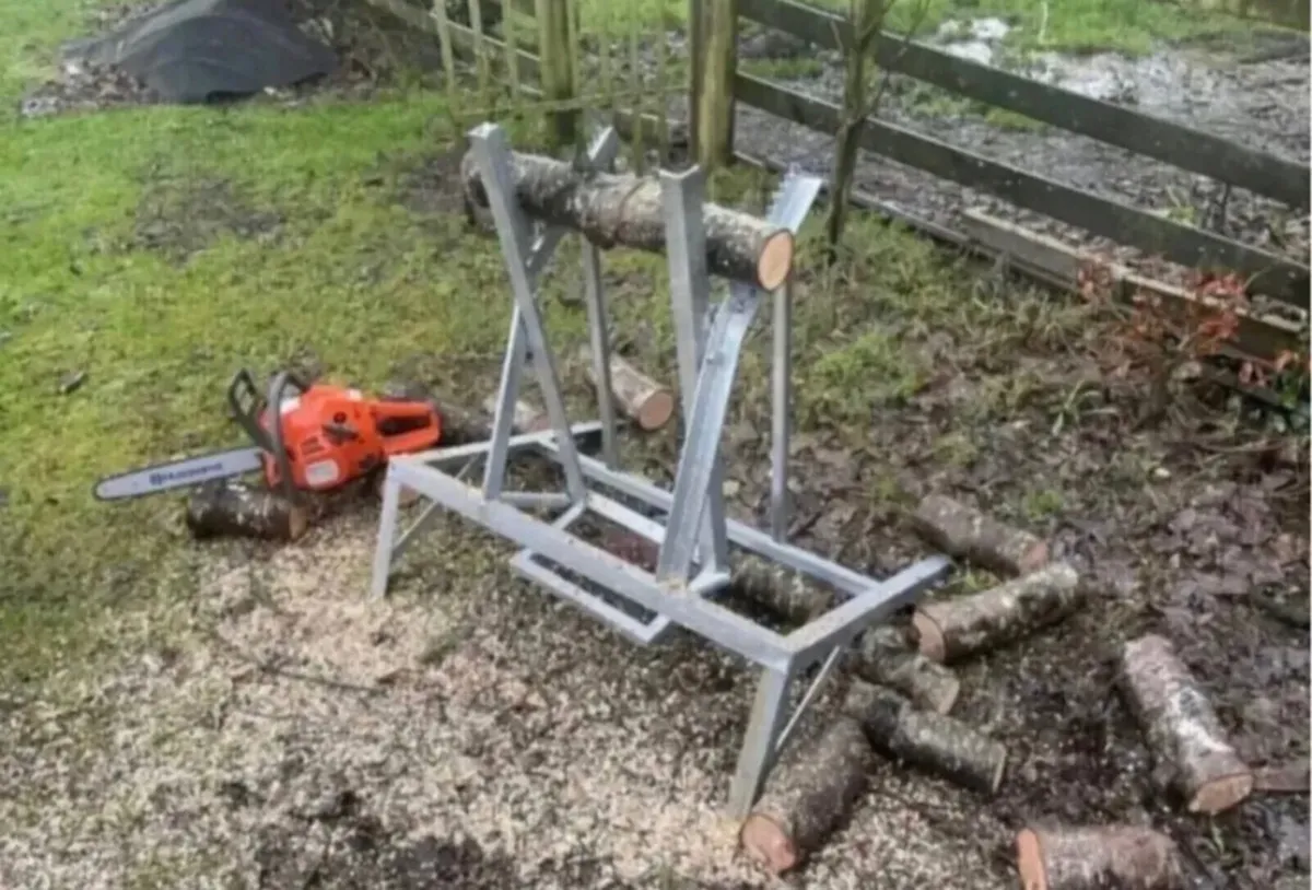 *LOG HOLDER * - Image 1