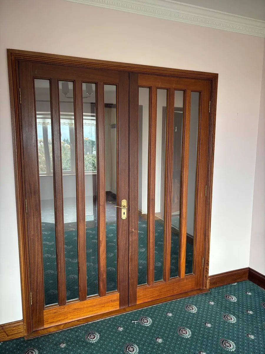 Internal wood doors - Image 3