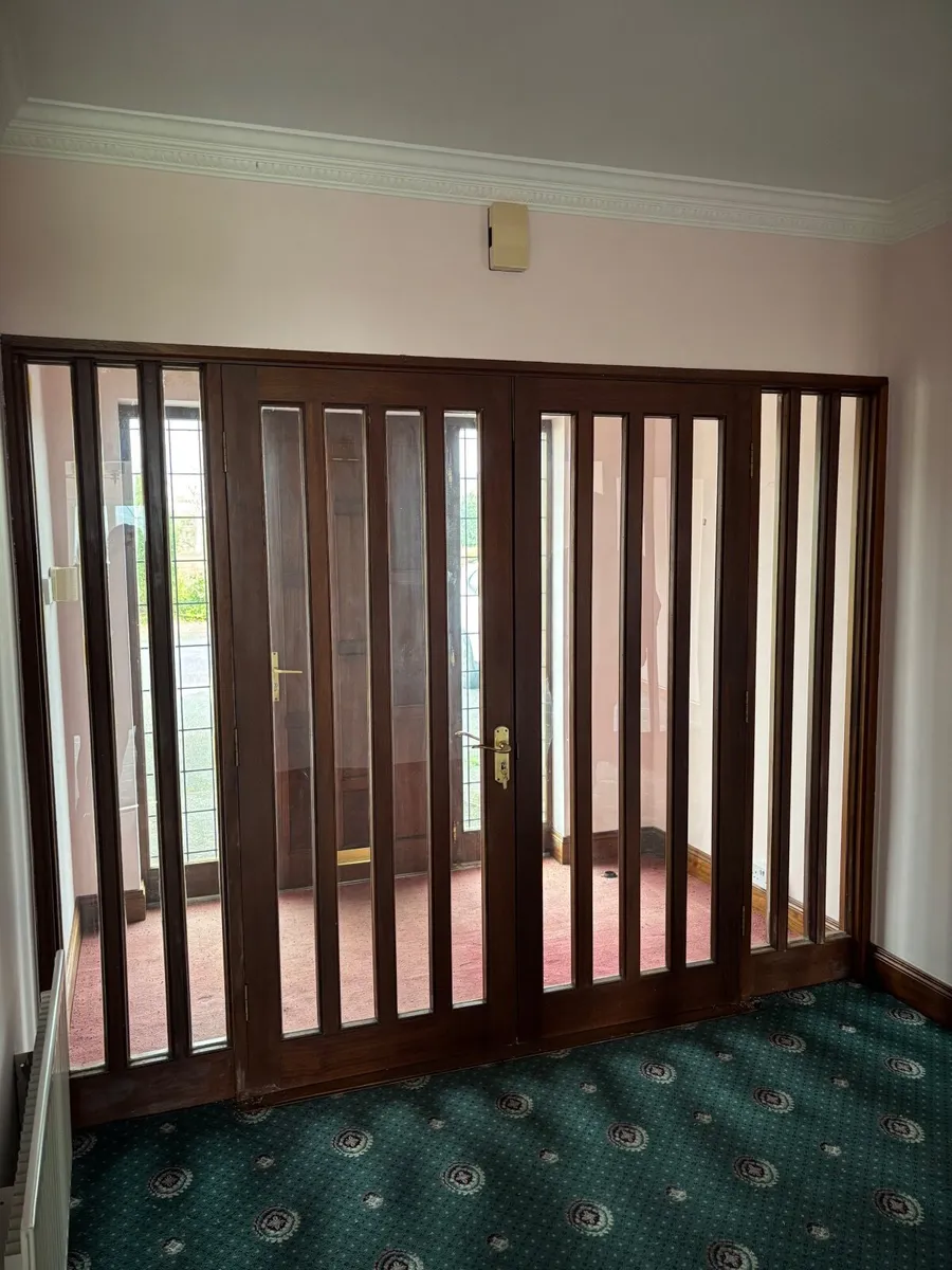Internal wood doors - Image 1
