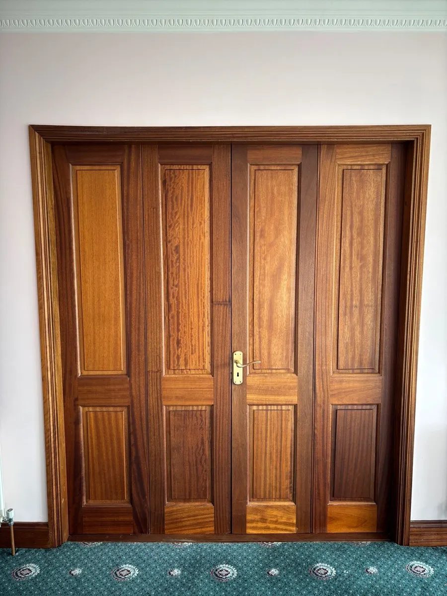Internal wood doors - Image 4