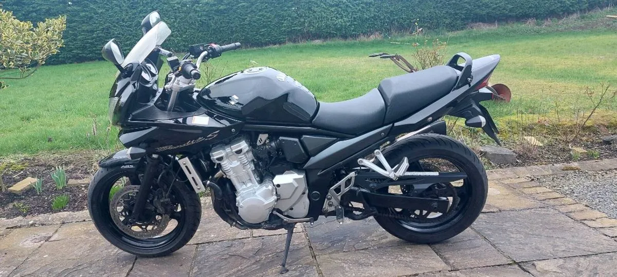 SUZUKI BANDIT 650 2009 - Image 2