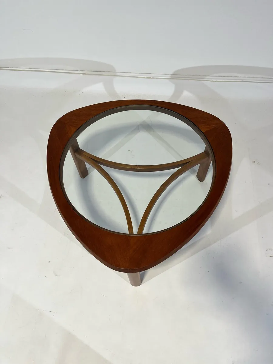 Mid century Nathan trilogy coffee tables - Image 4