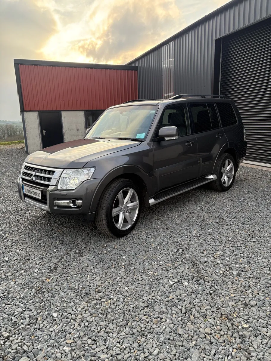2016 Mitsubishi Shogun 3.2DID No VAT - Image 3