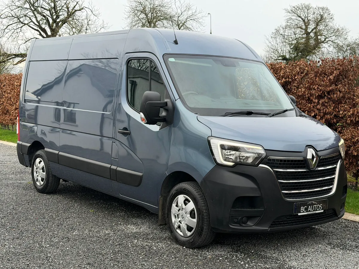 2022 Renault Master Business + - Image 1