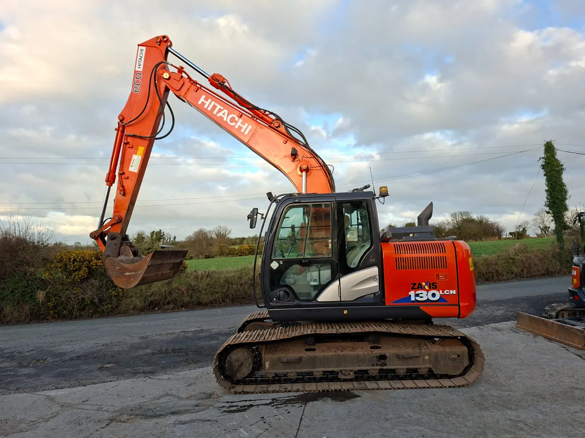 2018 Hitachi 130.6  Very tidy - Image 4