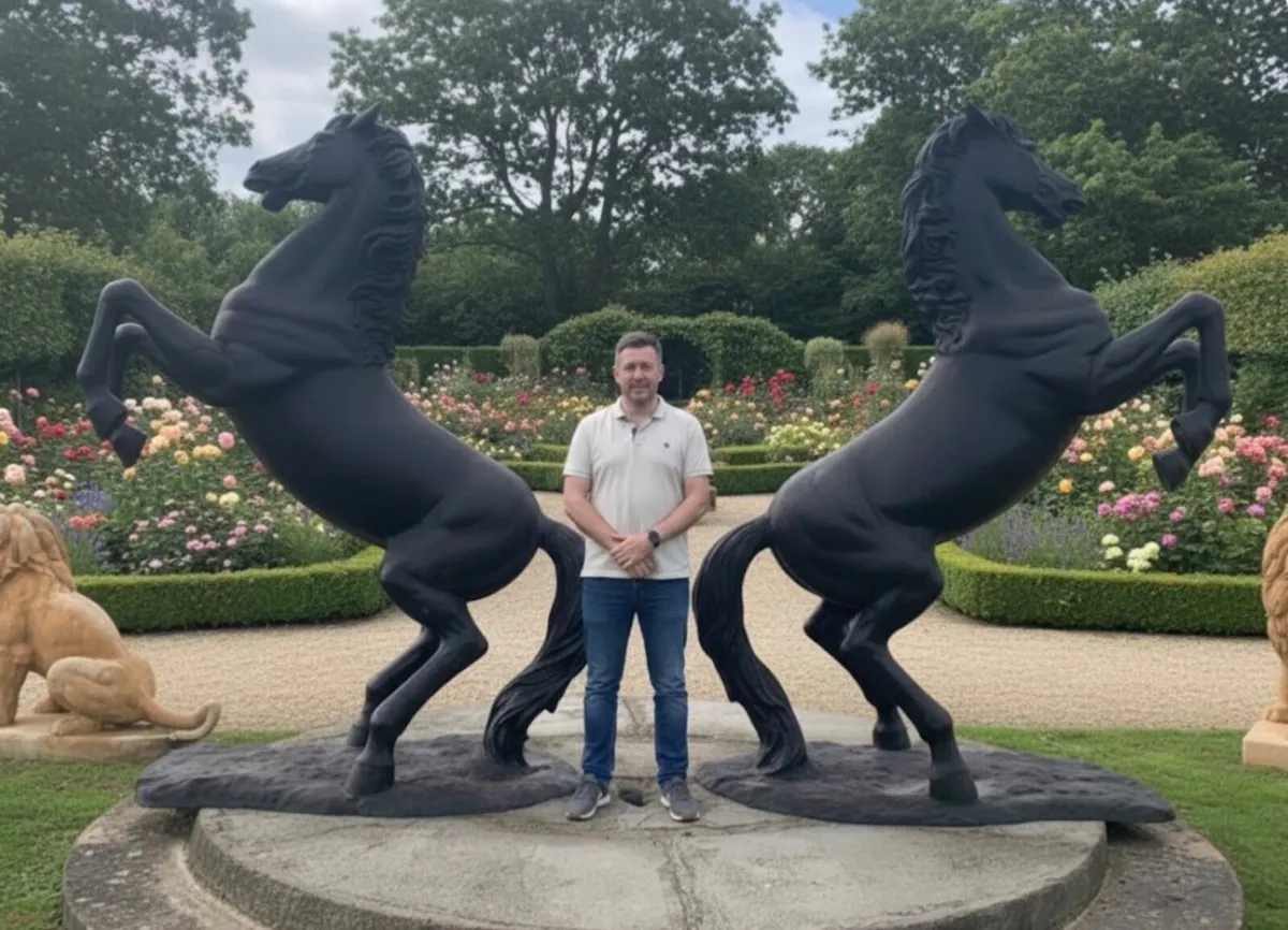 Pair of xxl bronze horses