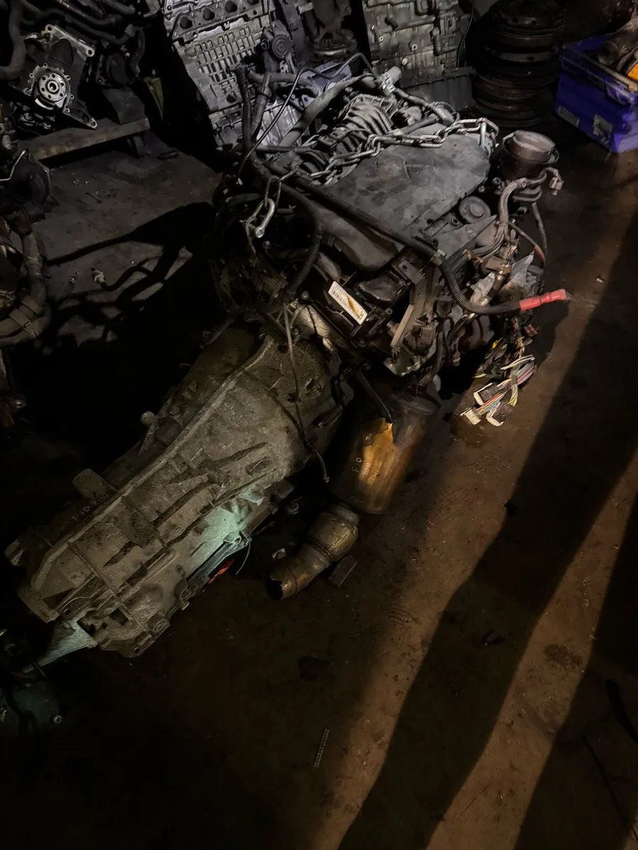 520d F10 N47 engine with automatic gearbox,197km - Image 2