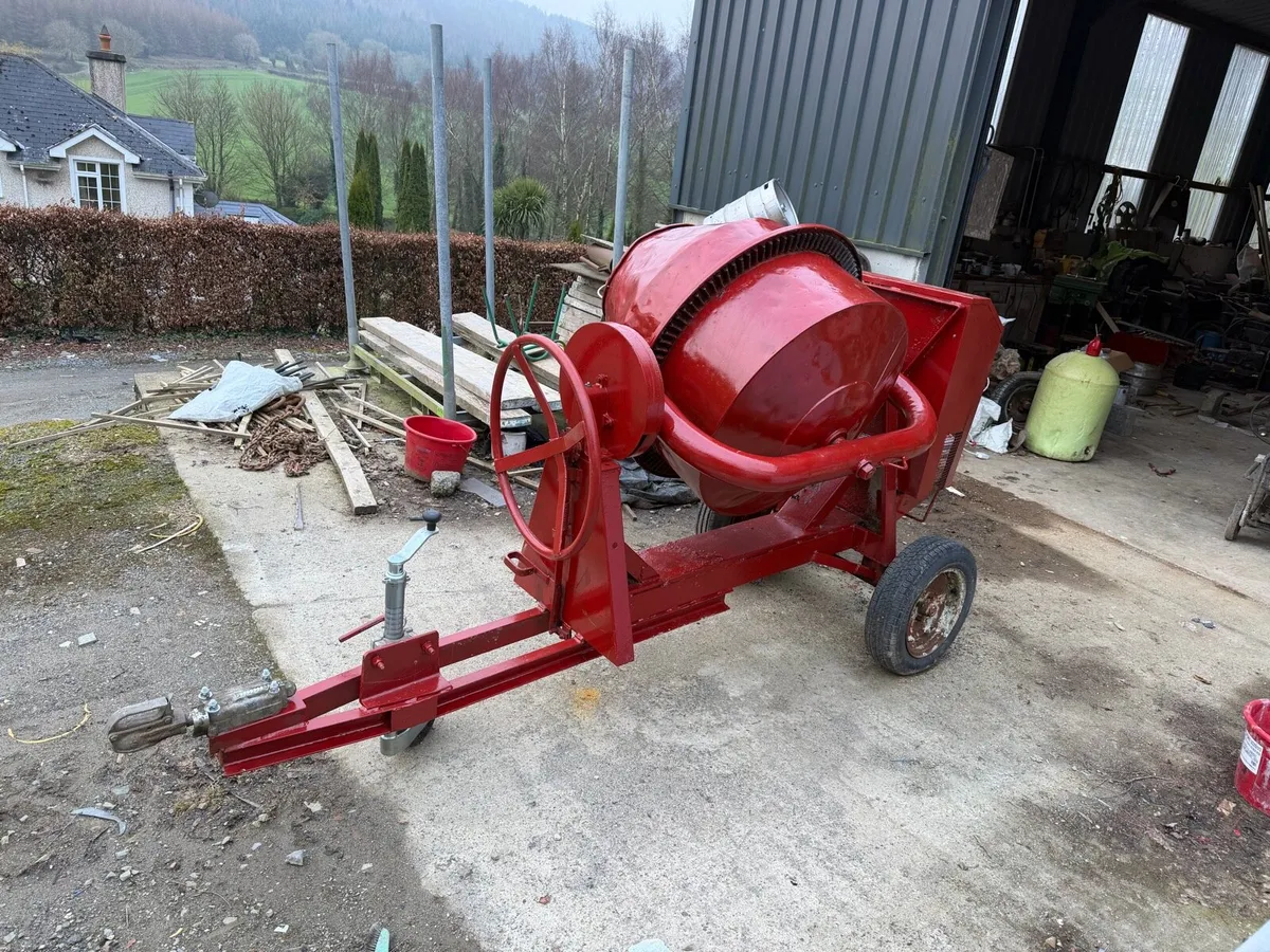 Diesel Cement mixer - Image 2