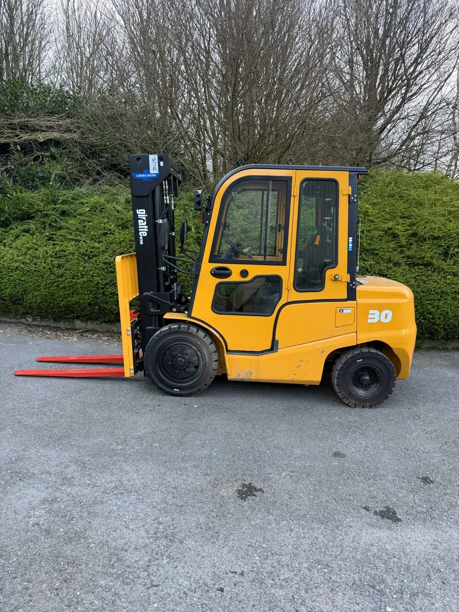 Forklift - Image 1